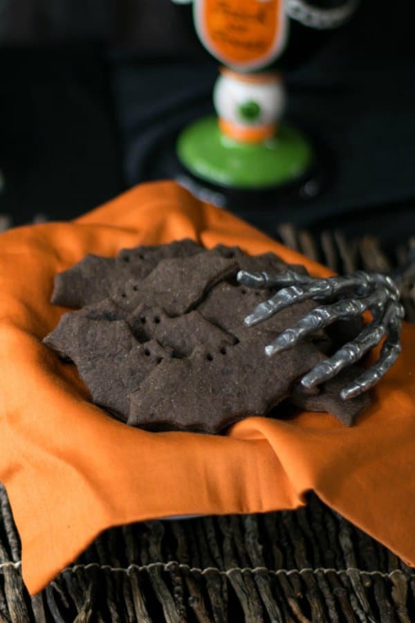 DIY Bats and Cats Chocolate Graham Crackers for Kids to Make and Eat