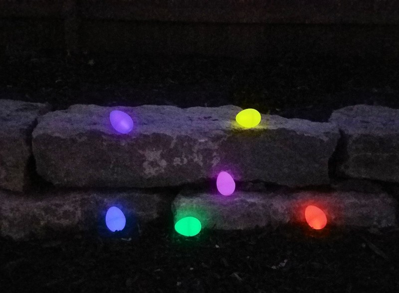 glow in the dark easter scavenger hunt